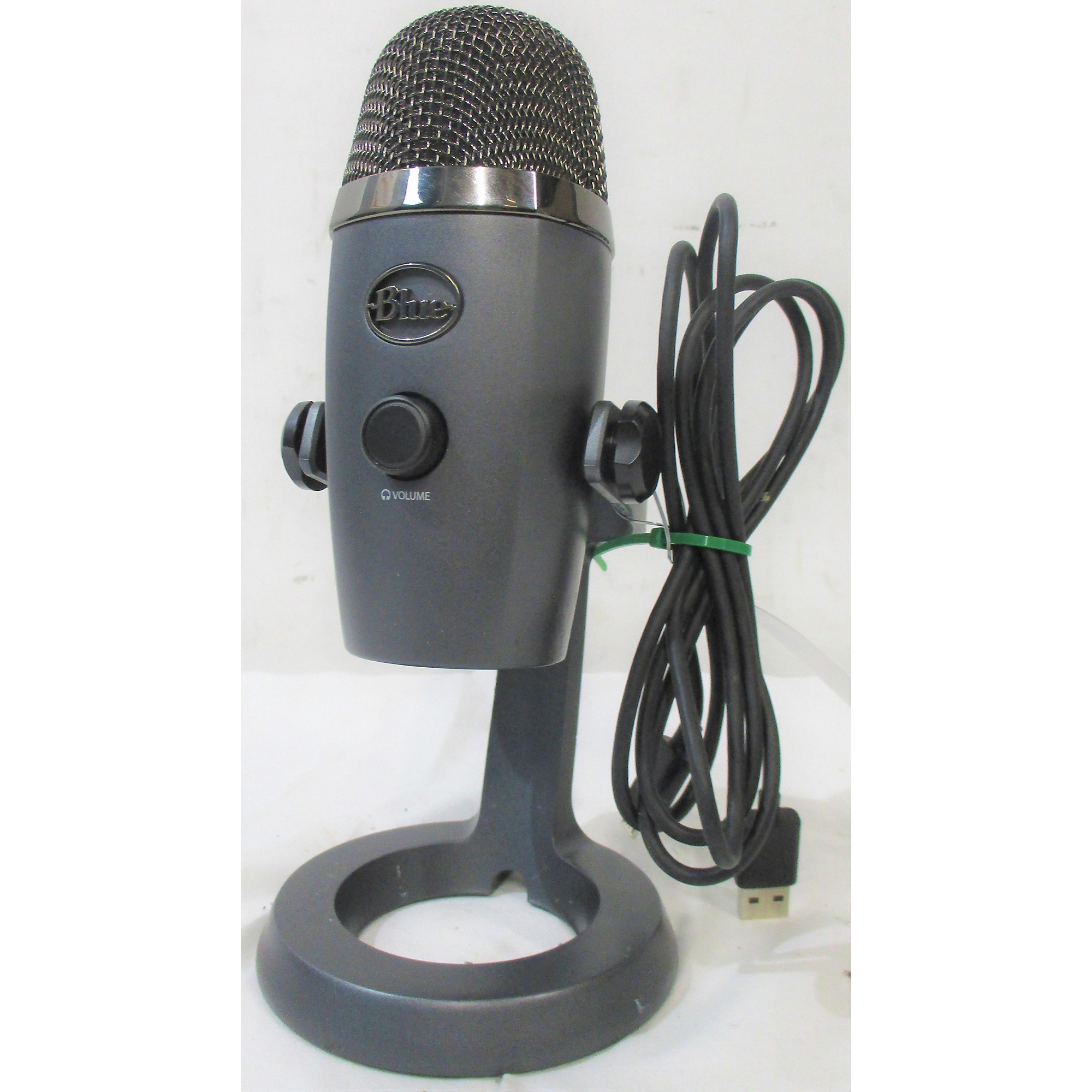 Buy Used Blue Microphones Yeti Nano USB Dynamic Microphone
