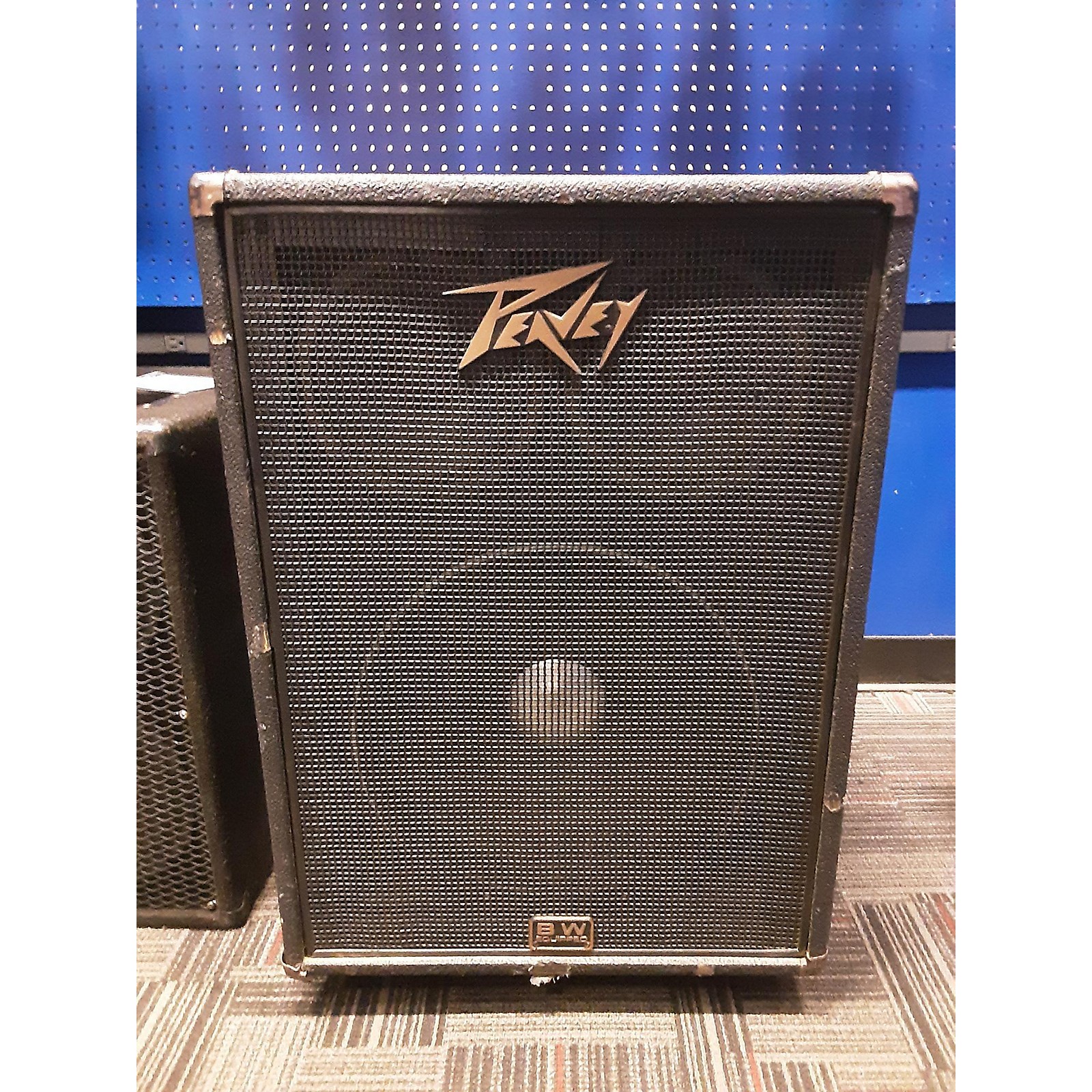 Used Peavey 1516 Bass Cabinet | Guitar Center