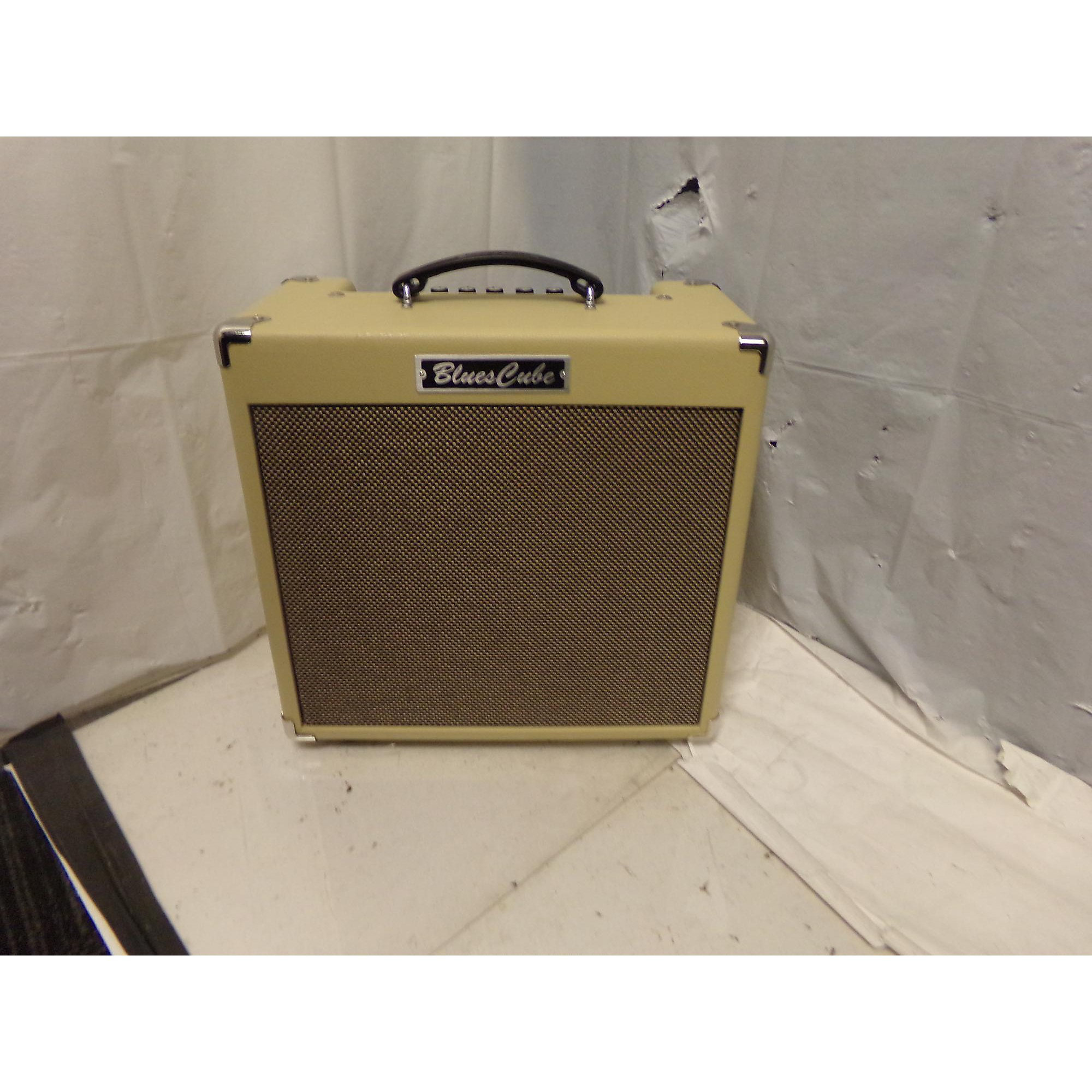 Used Roland BLUES CUBE HOT Guitar Combo Amp | Guitar Center