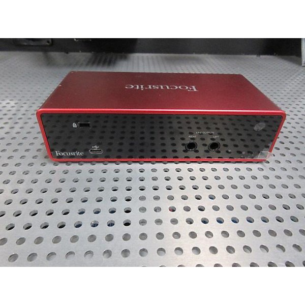 Used Focusrite Scarlett 2i2 Gen 3 Audio Interface