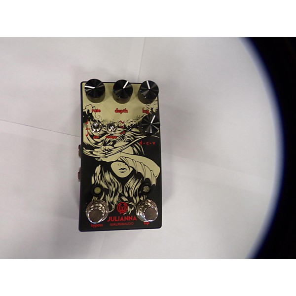 Used Walrus Audio Julianna Deluxe Obsidian Series Effect Pedal | Guitar