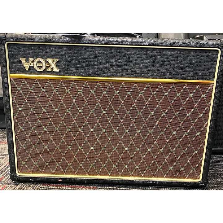 VOX AC15CC1 | www.schmetterlinghaus.at