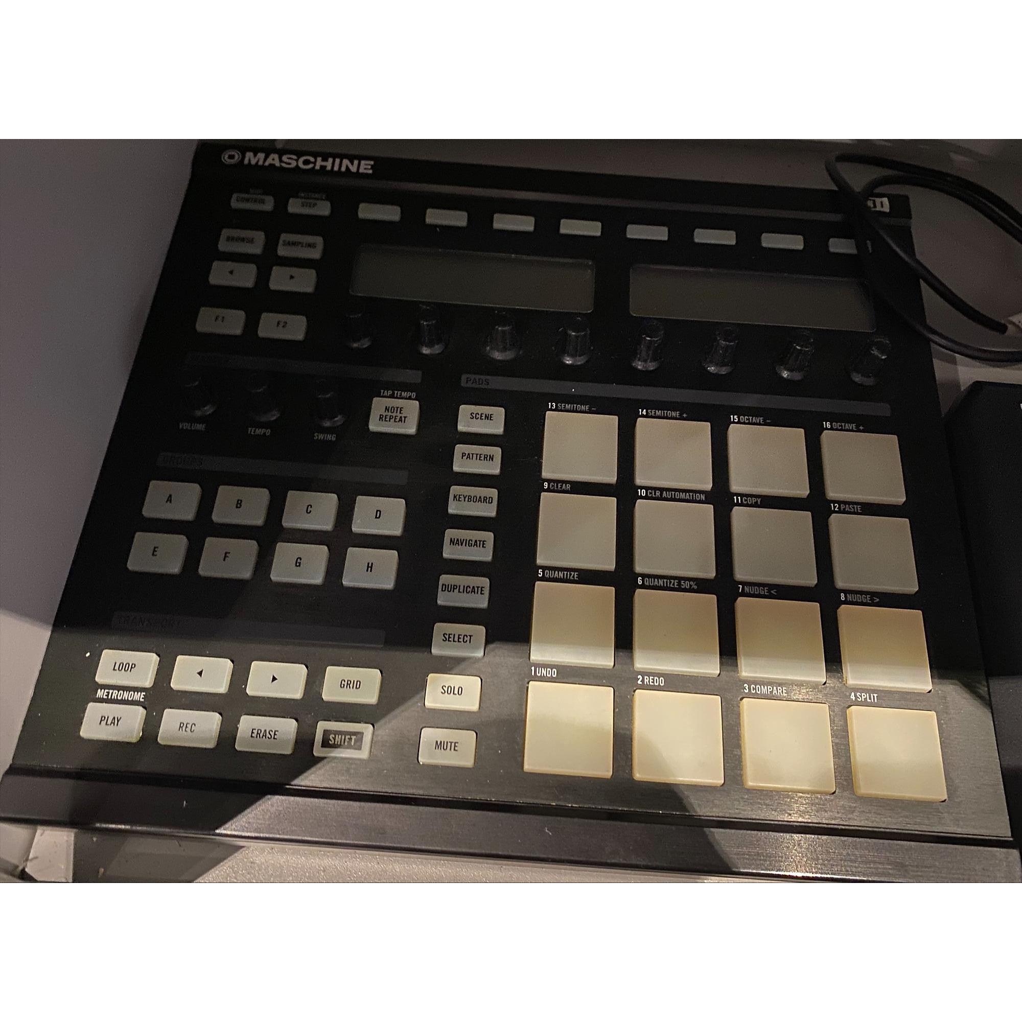 Used Native Instruments Maschine Studio MIDI Controller | Guitar