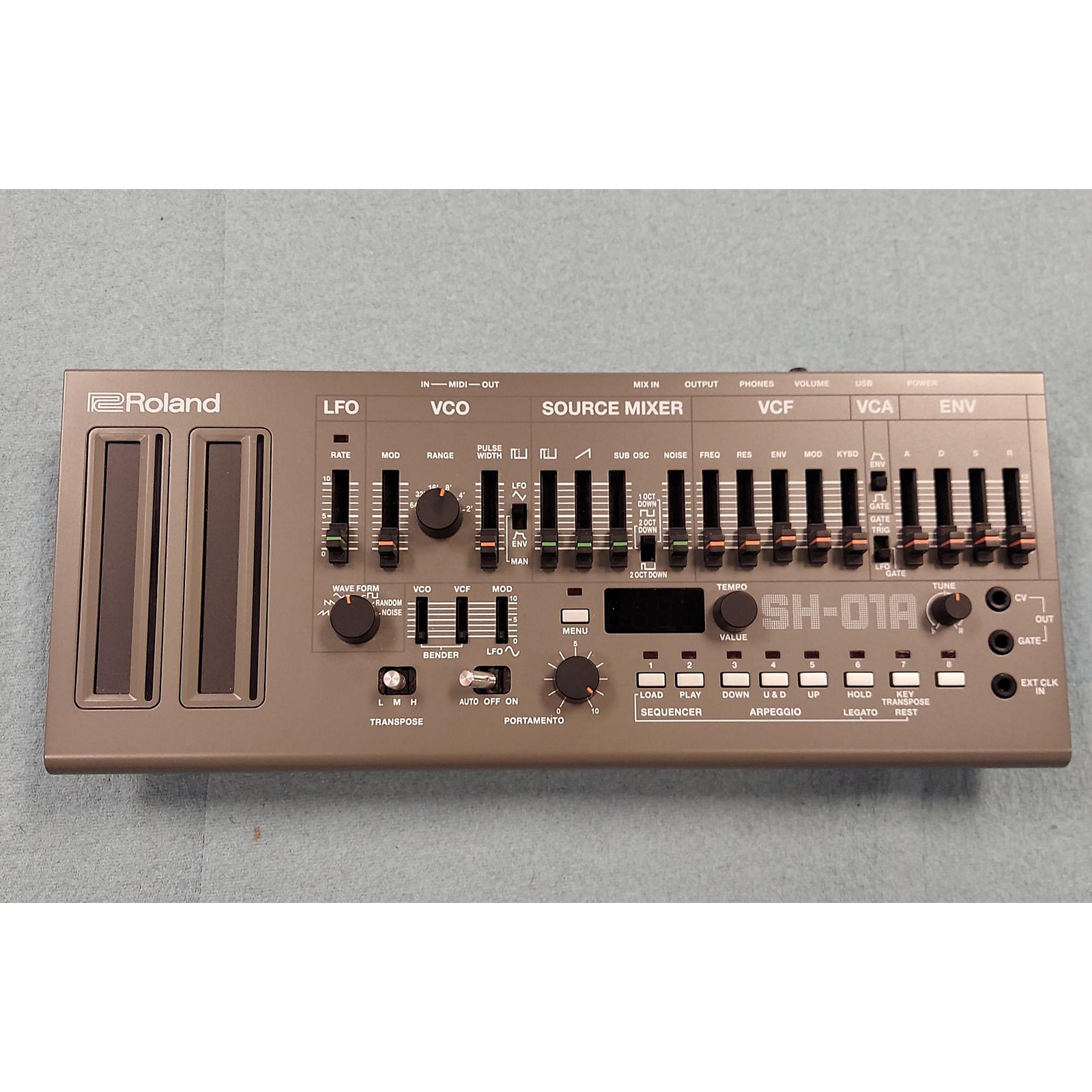 Used Roland SH01A Synthesizer | Guitar Center