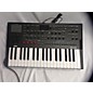 Used KORG Modwave Wavetable Synthesizer thumbnail