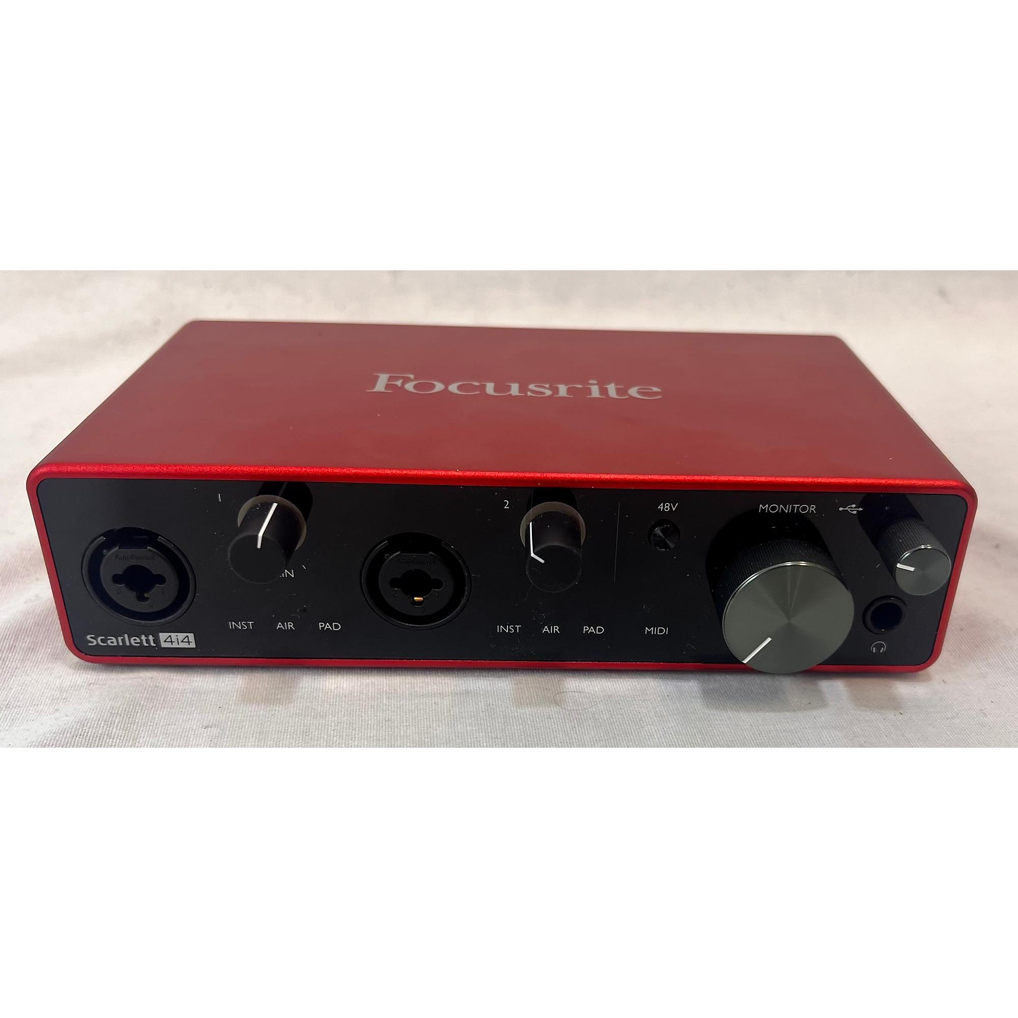 Used Focusrite Scarlett 4i4 Gen 3 Audio Interface | Guitar Center