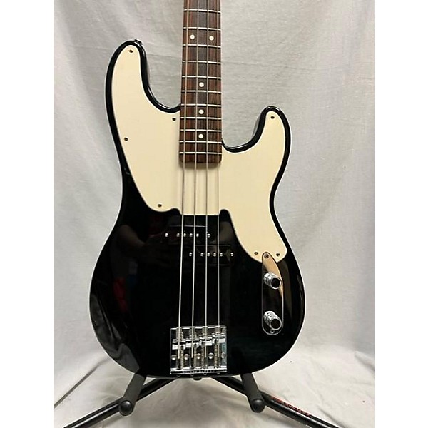 Used Fender Mike Dirnt Signature Precision Bass Electric Bass Guitar