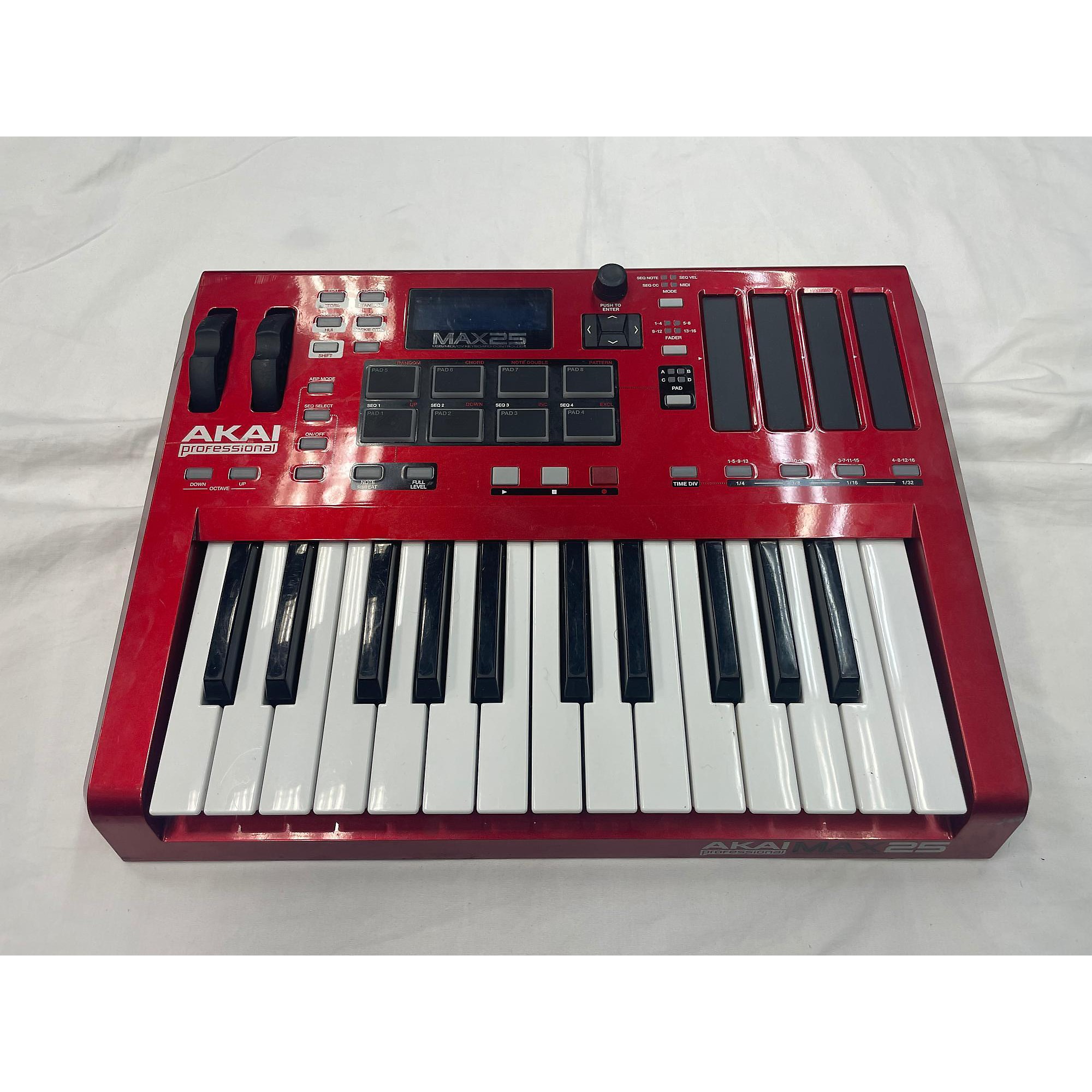 Used Akai Professional MAX25 25 Key MIDI Controller | Guitar Center