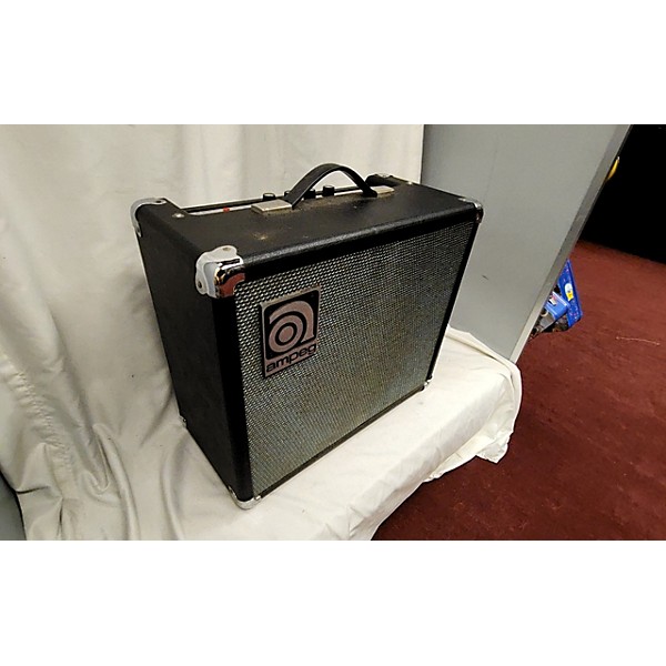 Used Ampeg Used 1970s Ampeg GT10 Guitar Combo Amp