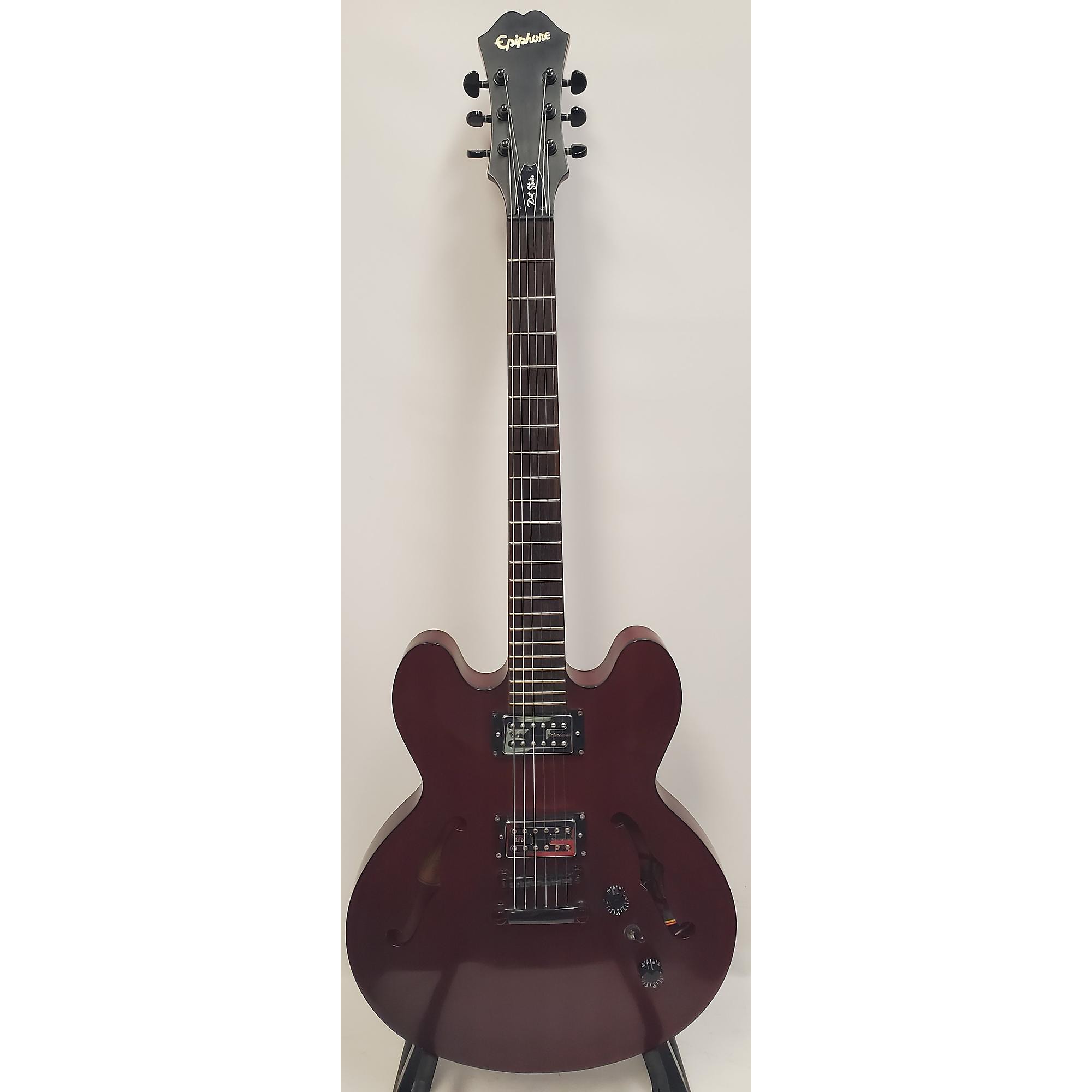 Used Epiphone Dot Studio Hollow Body Electric Guitar | Guitar Center