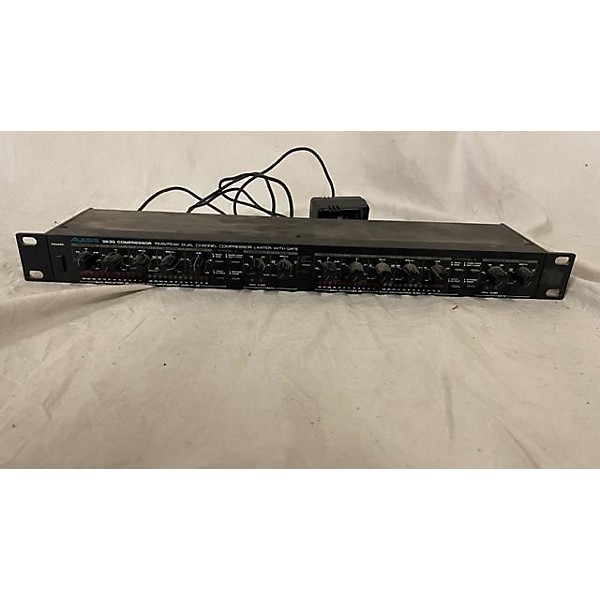 Used Alesis 3630 Dual Channel Compressor | Guitar Center