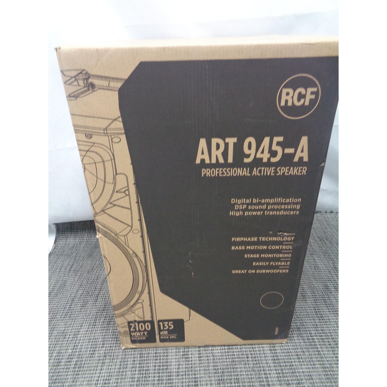 Used RCF ART945A 2,100W 2Way 15" Powered Speaker Guitar Center