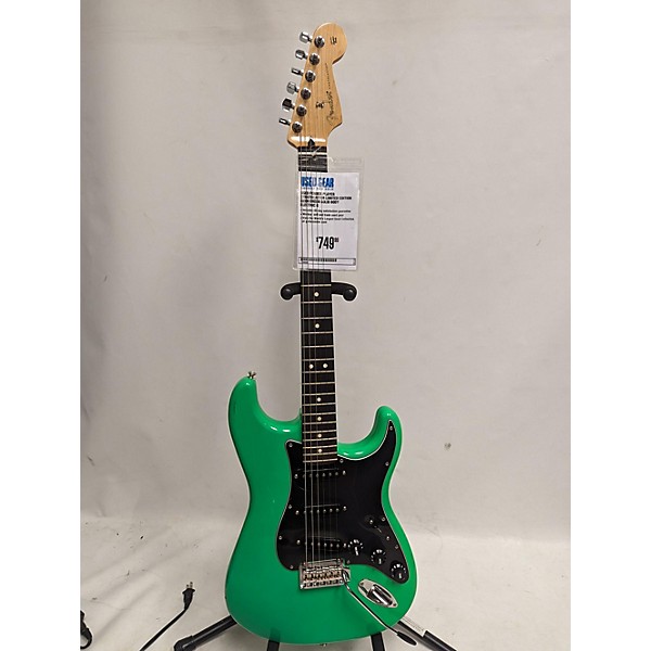 Used Fender Used Fender Player Stratocaster Limited Edition Neon Green Solid Body Electric Guitar