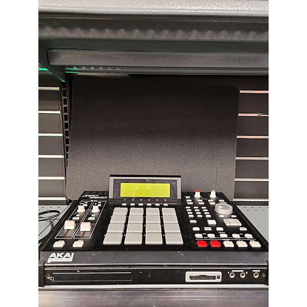 Used Akai Professional MPC2500 Production Controller | Guitar Center