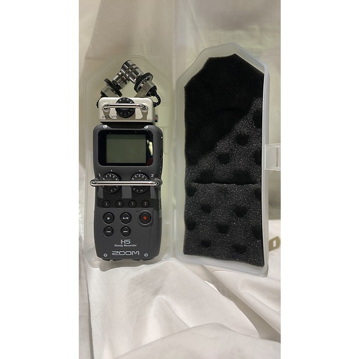 Zoom H5 Portable Digital Recorder - Absolute Music