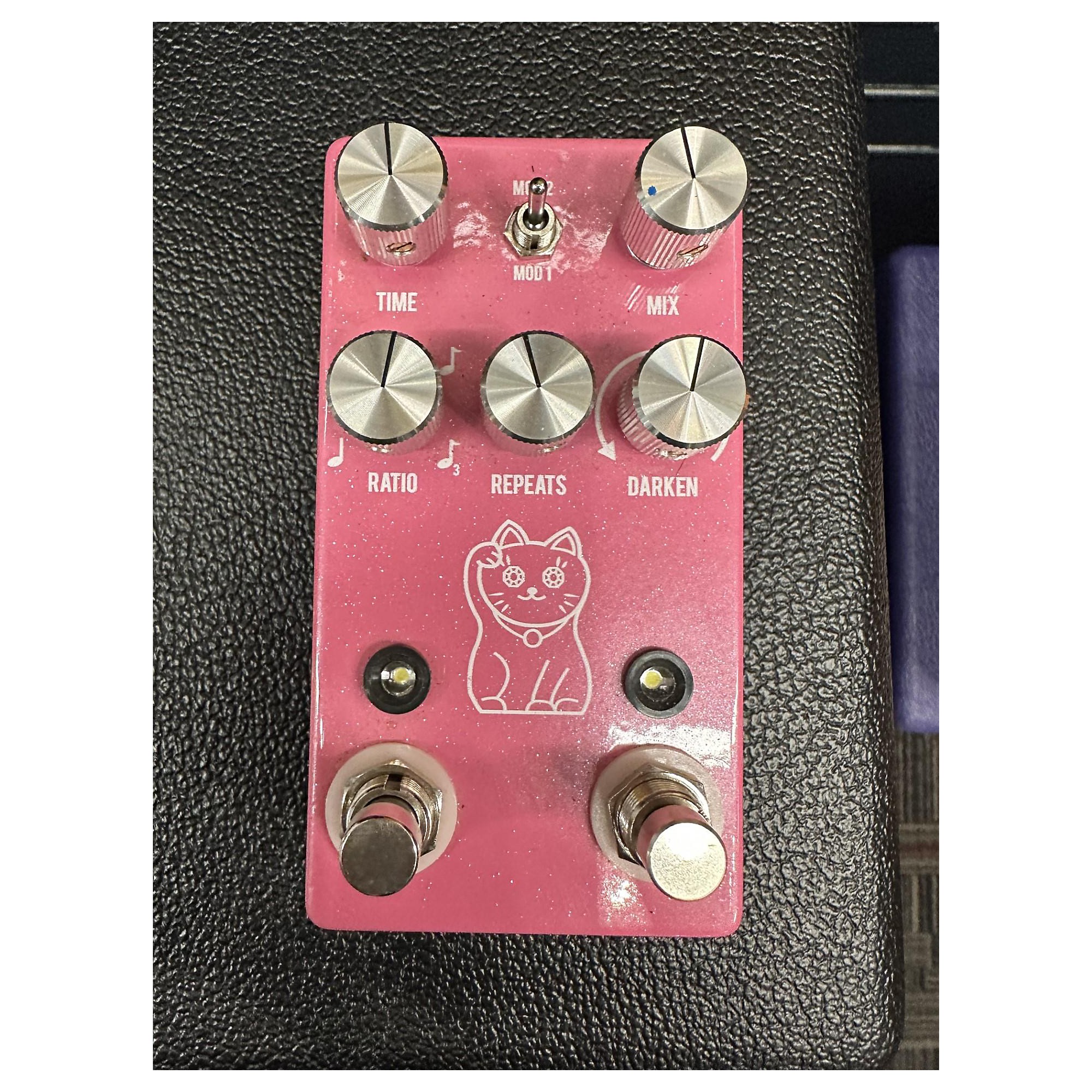 Used JHS Pedals LUCKY CAT DELAY Effect Pedal | Guitar Center