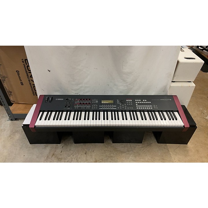 Used Yamaha MOXF8 88 Key Keyboard Workstation