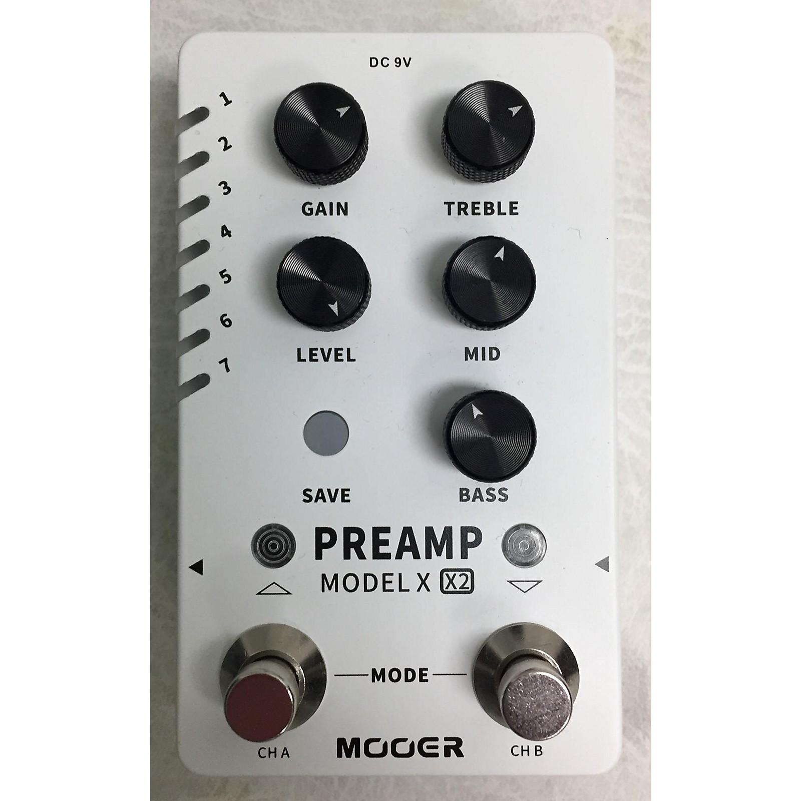 Used Mooer PREAMP MODEL X Guitar Preamp Guitar Center