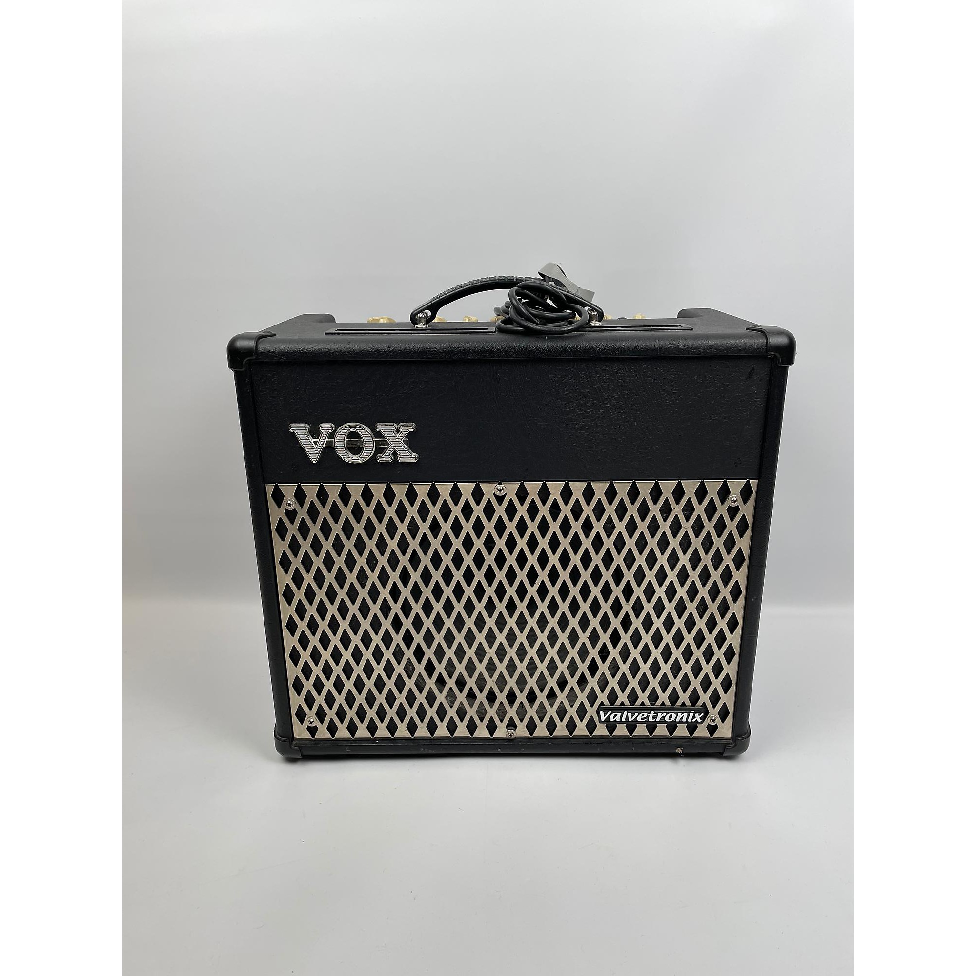 VOX ValvetronixVT30 30W Guitar Combo Amp-hybridautomotive.com