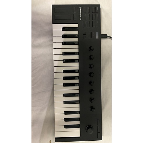 Used Native Instruments Komplete Kontrol M32 MIDI Controller