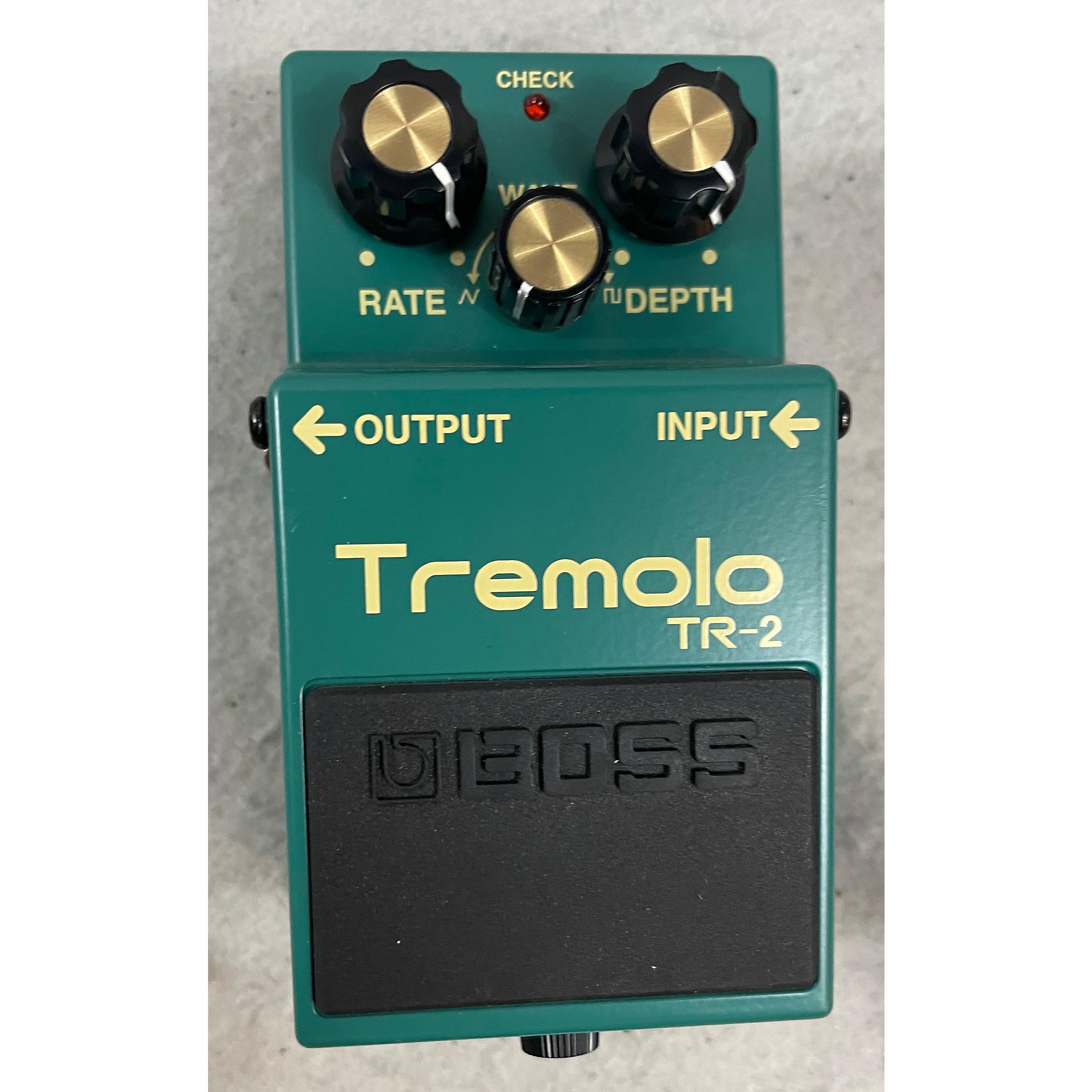 Used BOSS TR2 Tremolo Effect Pedal | Guitar Center