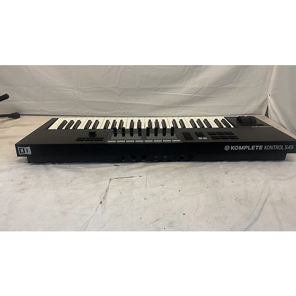 Used Used Komplete Kontrol S49 Mk2 Keyboard Workstation