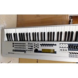 Used Yamaha MO8 88 Key Keyboard Workstation