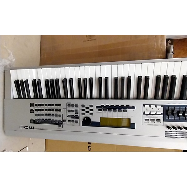 Used Yamaha MO8 88 Key Keyboard Workstation