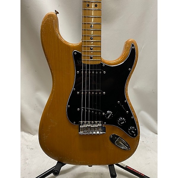 Vintage Fender 1979 Stratocaster Solid Body Electric Guitar