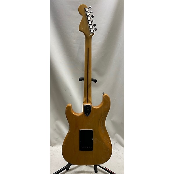 Vintage Fender 1979 Stratocaster Solid Body Electric Guitar