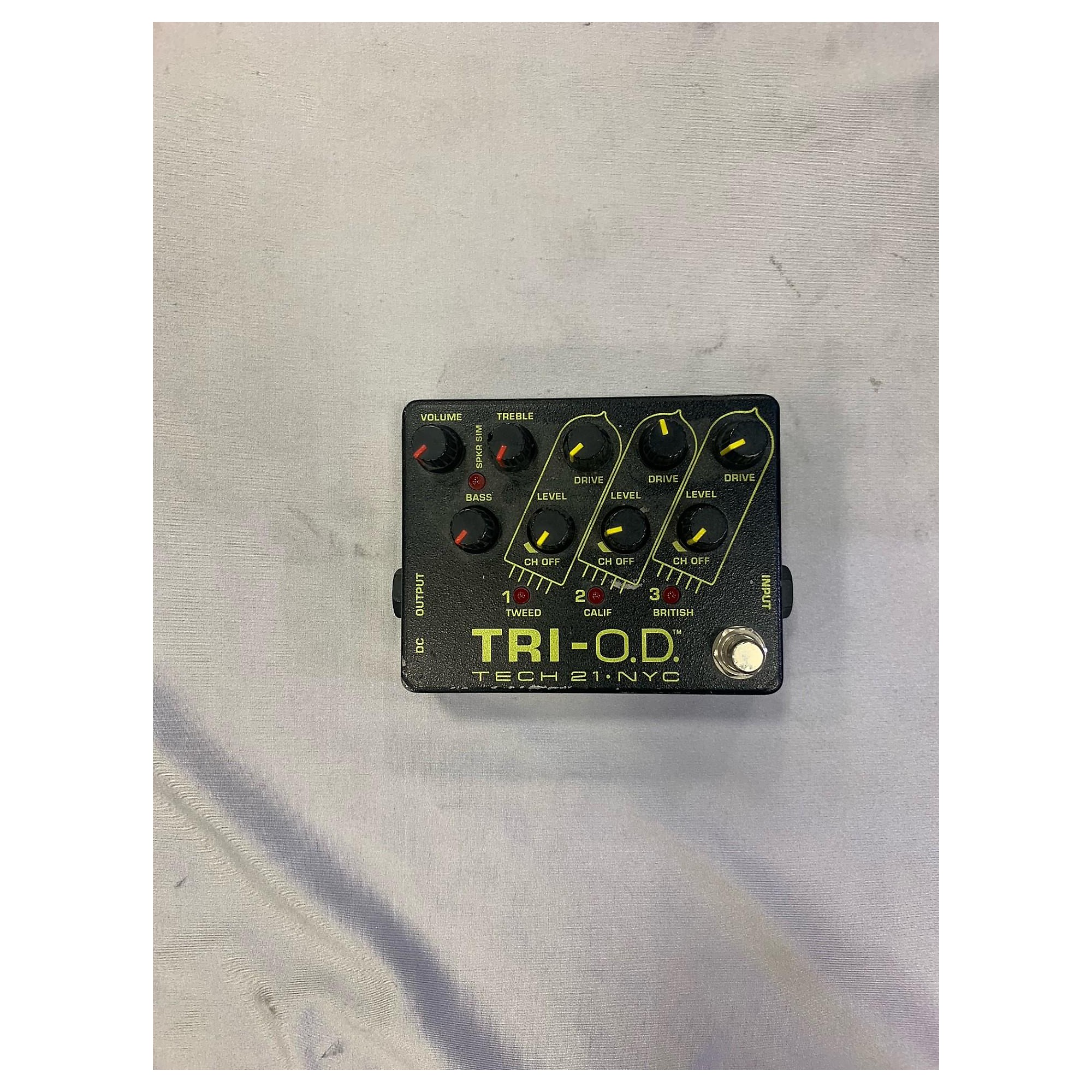 Used Tech 21 SansAmp Tri AC Distortion Effect Pedal Guitar, 45% OFF