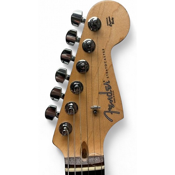 Used Fender VG Stratocaster Solid Body Electric Guitar