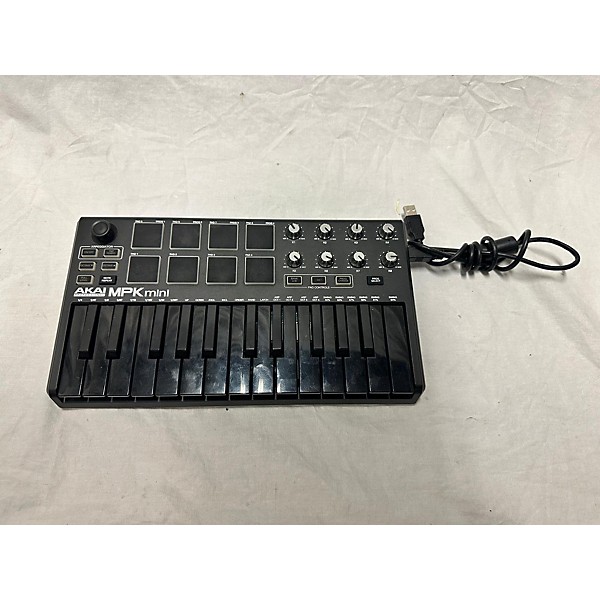  Akai Professional MPK Mini MKII