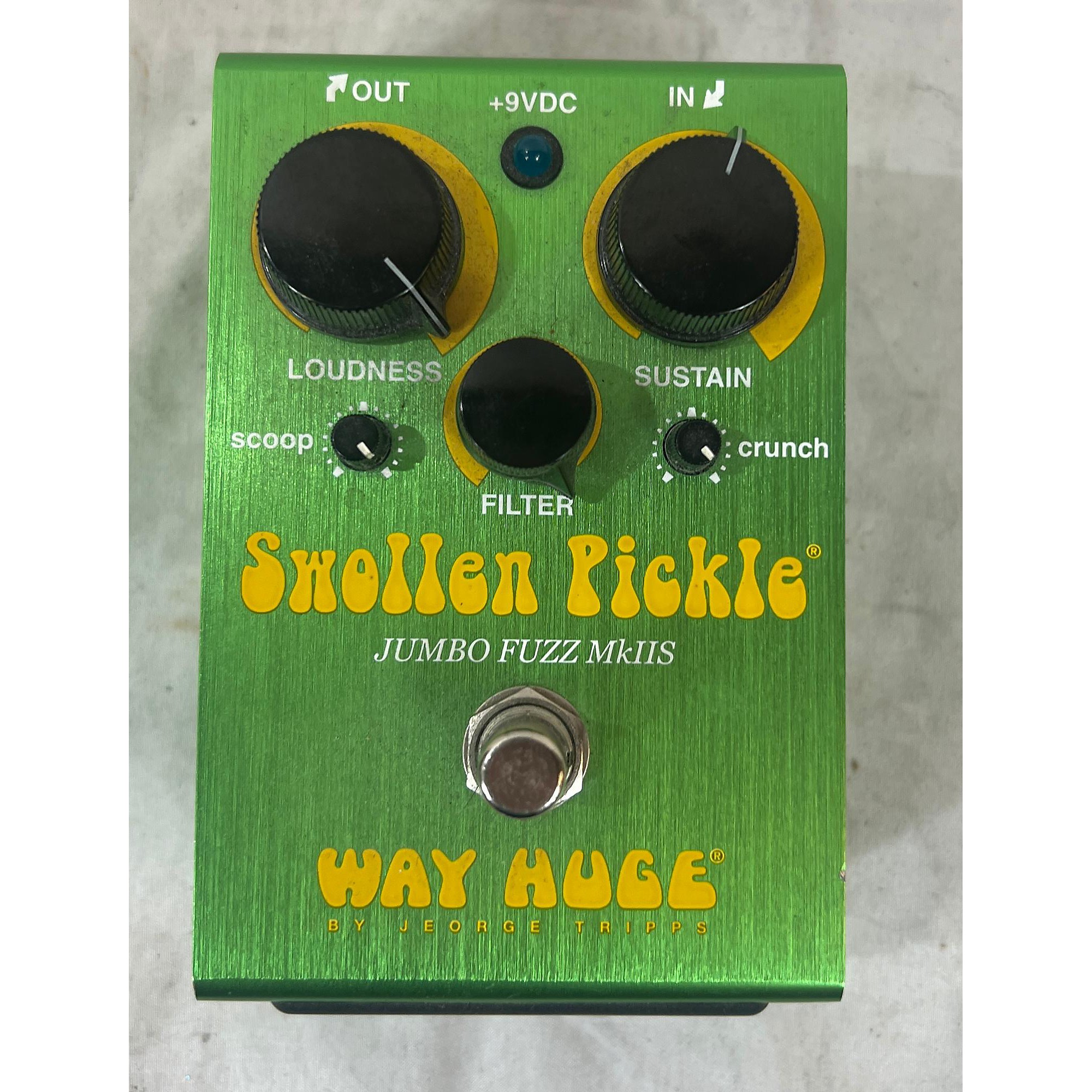 Used Way Huge Electronics WHE401 Swollen Pickle MKII Super Jumbo Fuzz  Effect Pedal