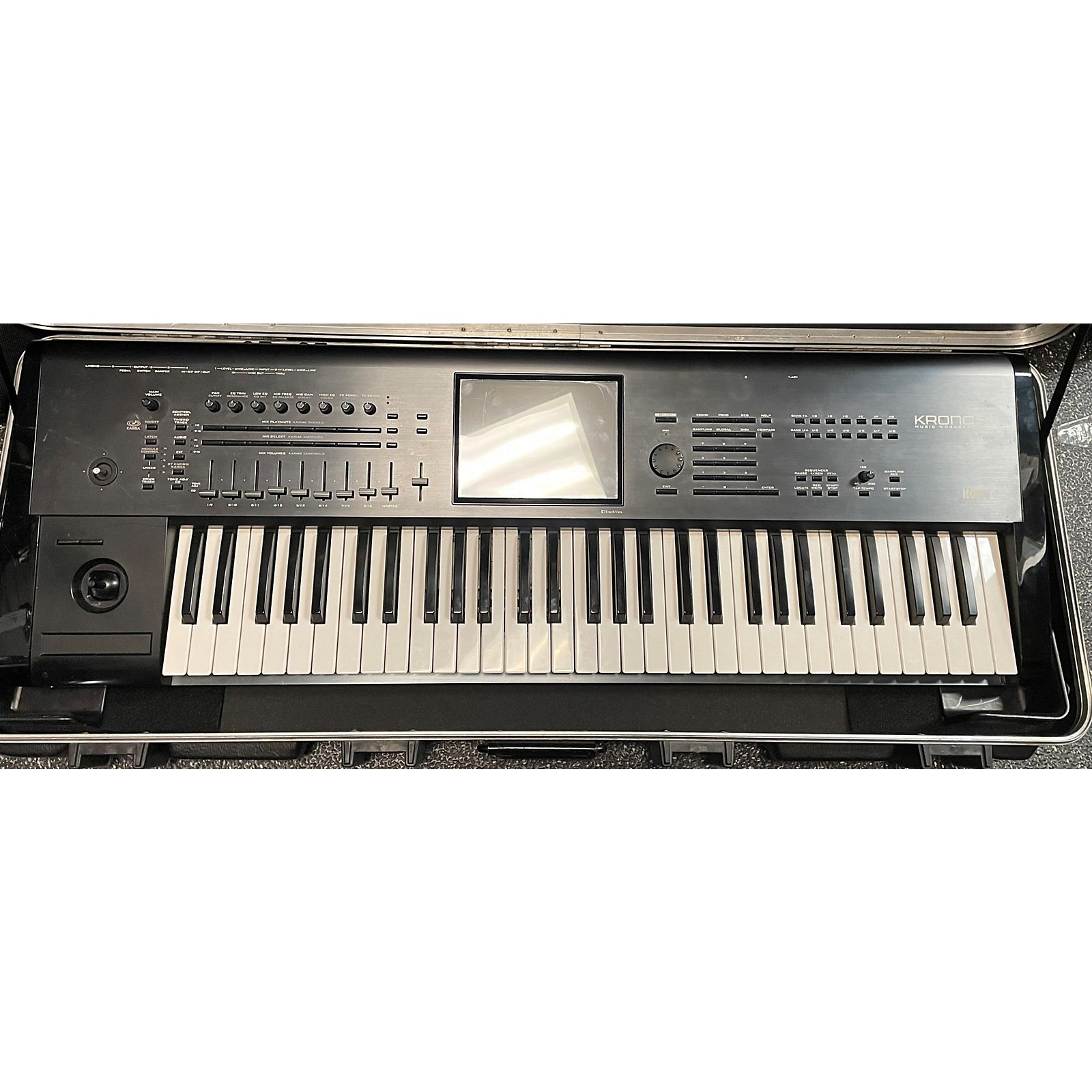 Used KORG Kronos 61 61 Key Keyboard Workstation | Guitar Center