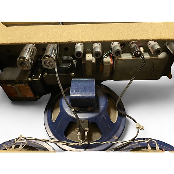 Used Fender VIBRO-KING CST 4 Tube Guitar Combo Amp