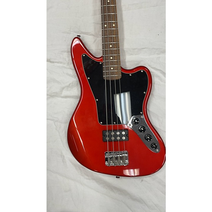 Squier Jaguar Active bass-