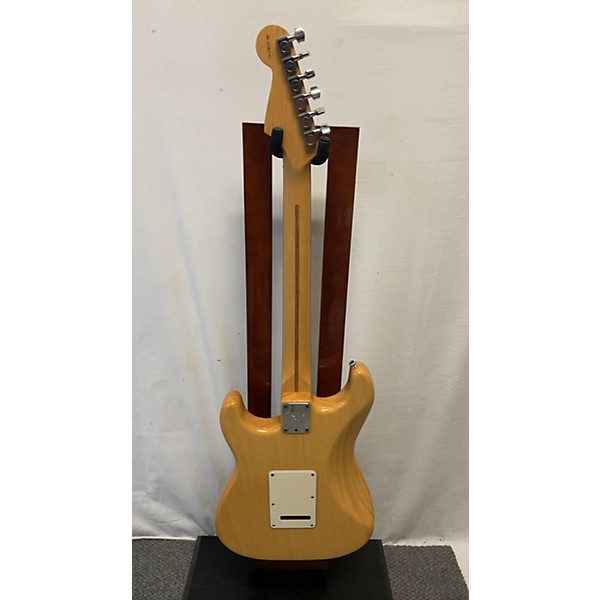 Used Fender 90s American Standard Stratocaster Solid Body Electric Guitar