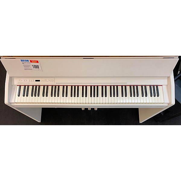 Used Roland F140r Digital Piano