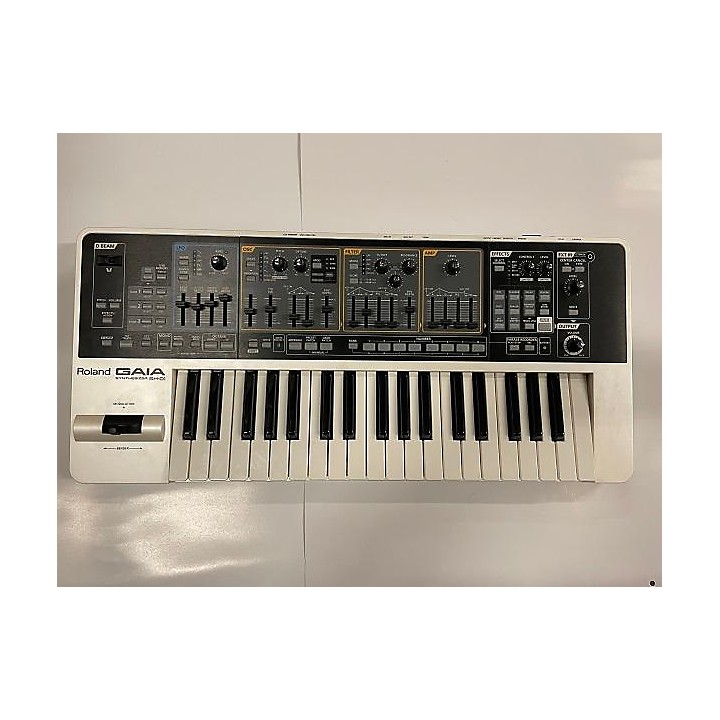 Used Roland Gaia SH01 37 Key Synthesizer | Guitar Center