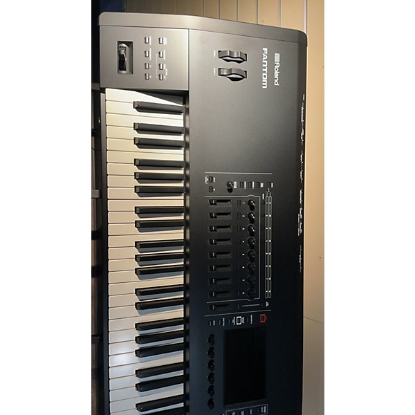 Used Roland Fantom 8 Keyboard Workstation