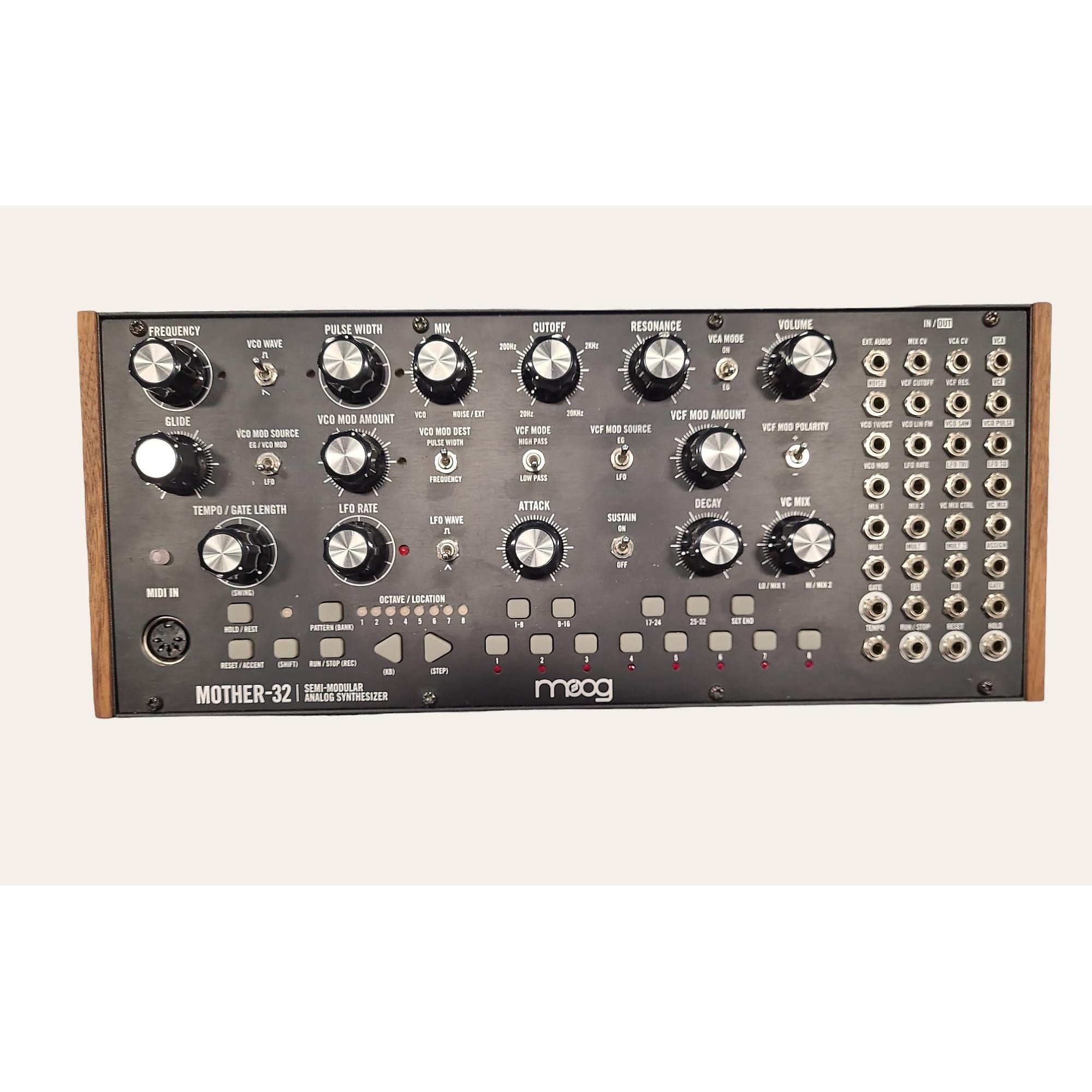 Used Moog Mother-32 Synthesizer | Guitar Center