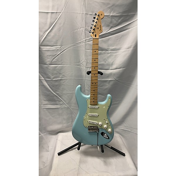 Fender Player Tex-Mex Stratocaster Limited-Edition Electric Guitar Sonic  Blue