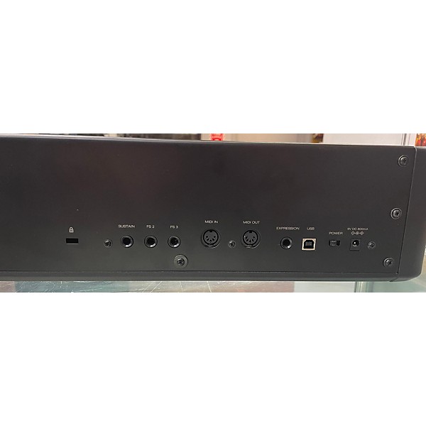 Used M-Audio HAMMER 88PRO MIDI Controller