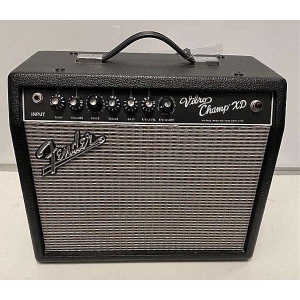 Used Fender Vibro Champ XD 5W 1X8 Guitar Combo Amp