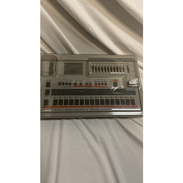 Used Roland TR-707 RHYTHM COMPOSER + DECKSAVER Production