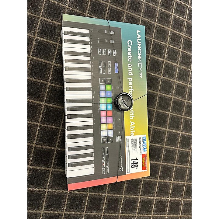 Used Novation Launchkey 37 MIDI Controller | Guitar Center