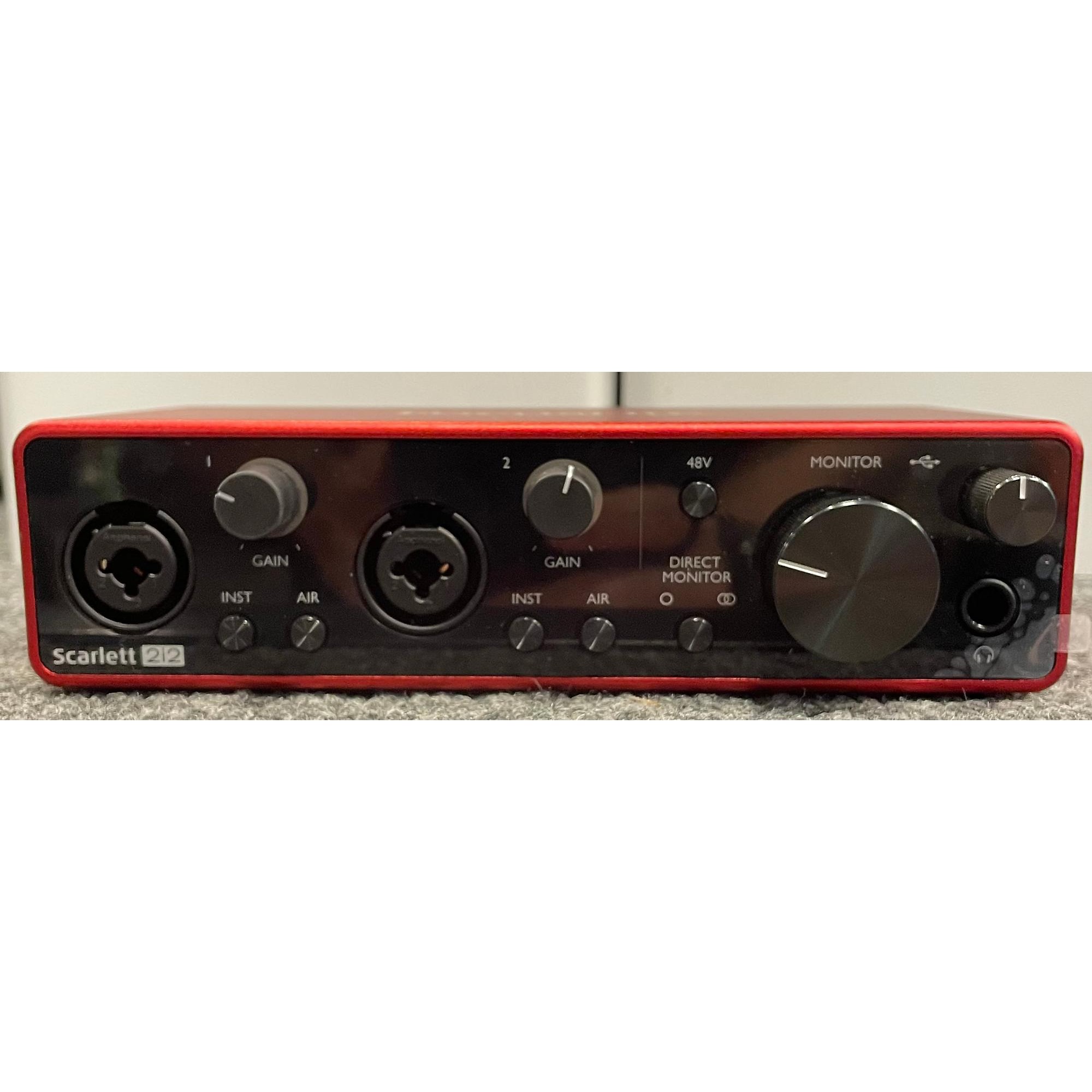 Used Focusrite Scarlett 2i2 Gen 3 Audio Interface