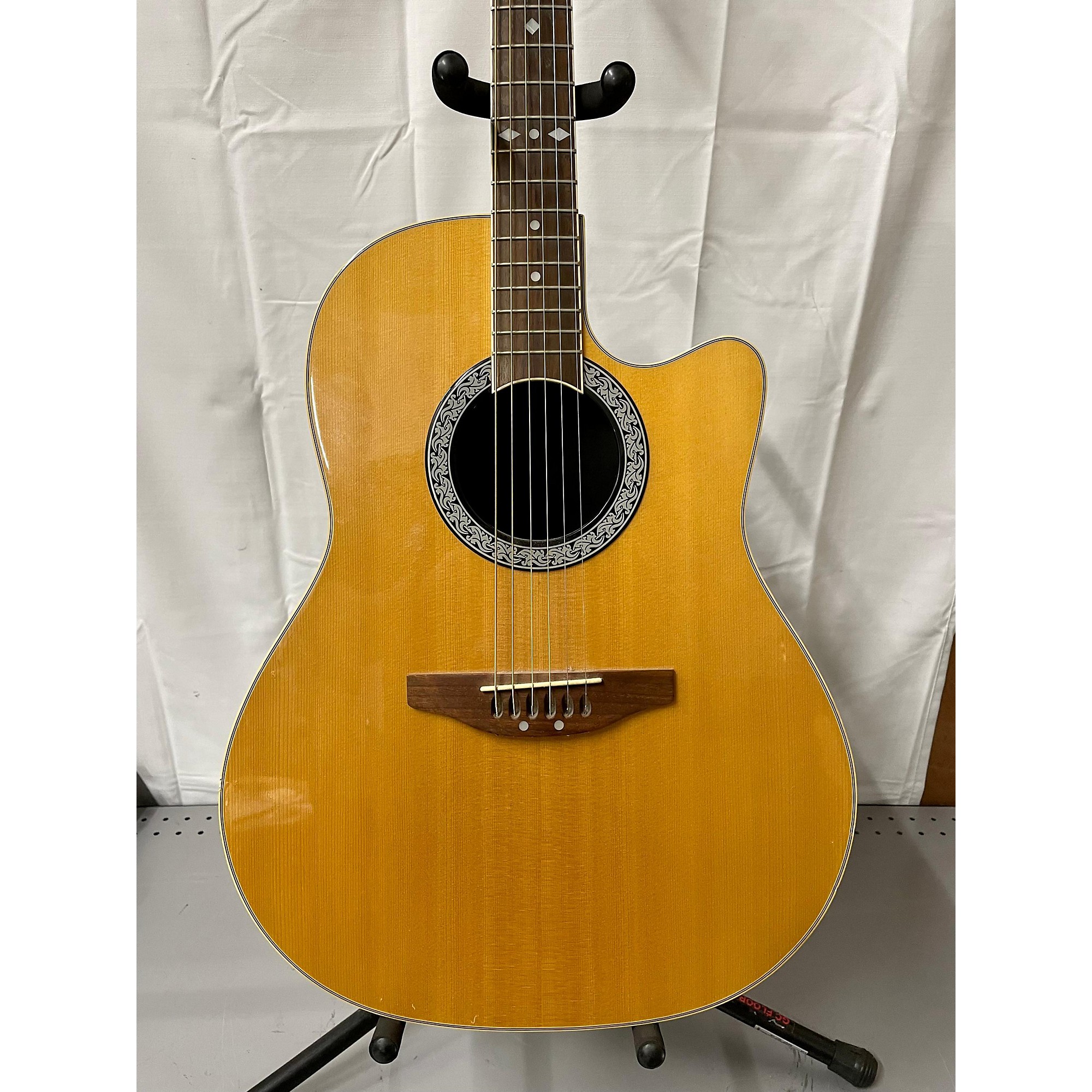 OVATION CELEBRITY CC157サンバースト