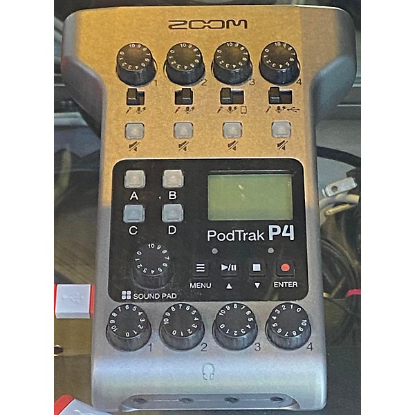 Used Zoom PODTRAK P4 MultiTrack Recorder | Guitar Center